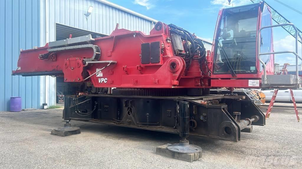 Manitowoc MLC 300 Crawler Cranes