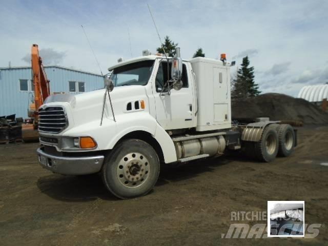 Sterling L 9500 Conventional Trucks / Tractor Trucks