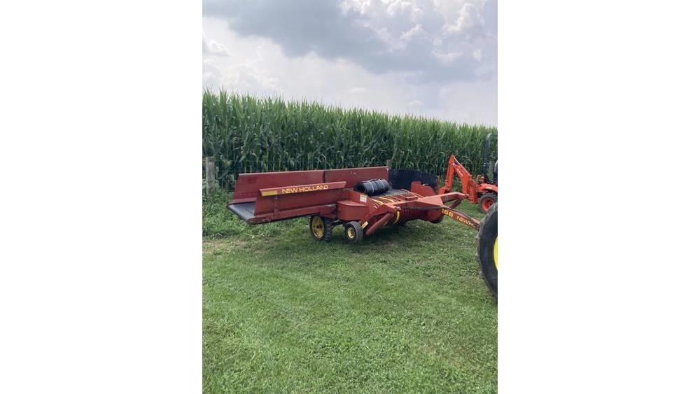 New Holland 166 Bale Wrappers