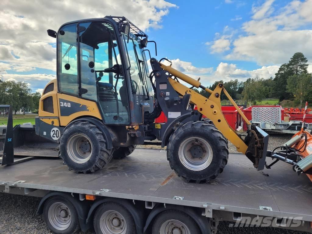 Gehl 340 Multi purpose loaders