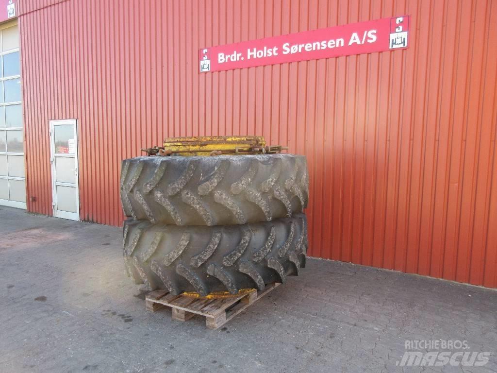 Firestone 20.8-38 Tires, wheels and rims