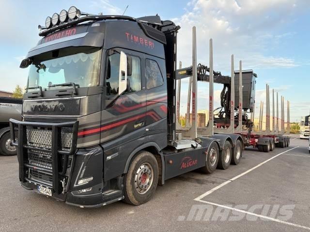 Volvo FH Log trucks