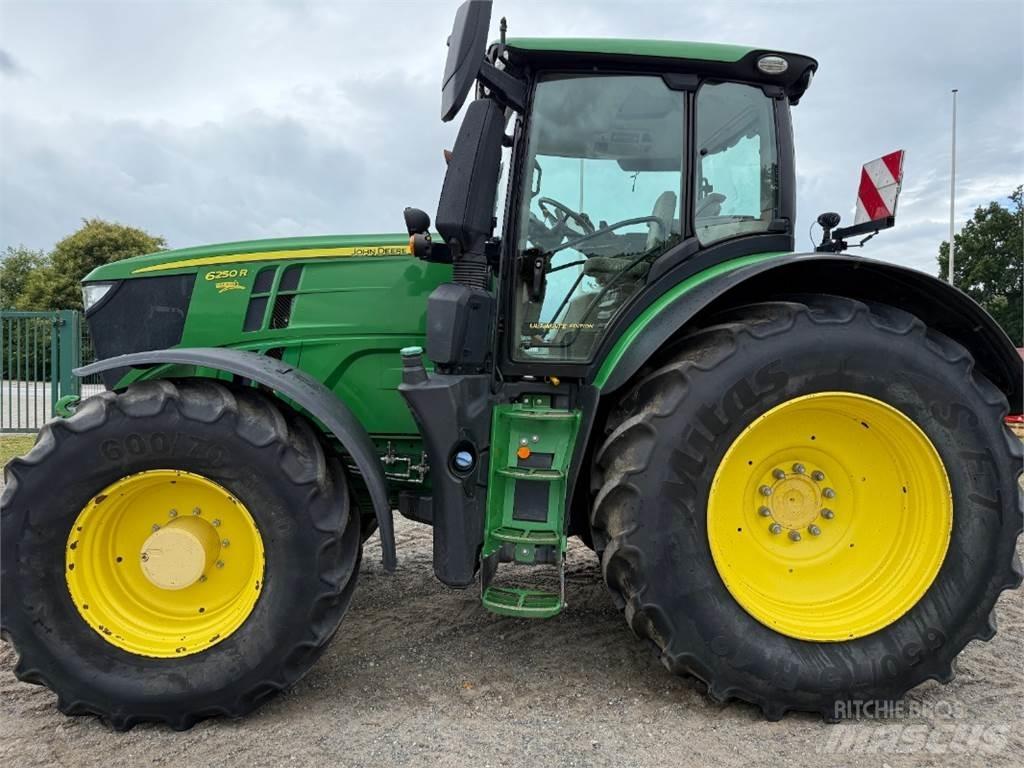 John Deere 6250R Agriculture - Others