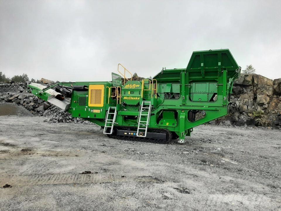 McCloskey J40 Mobile crushers