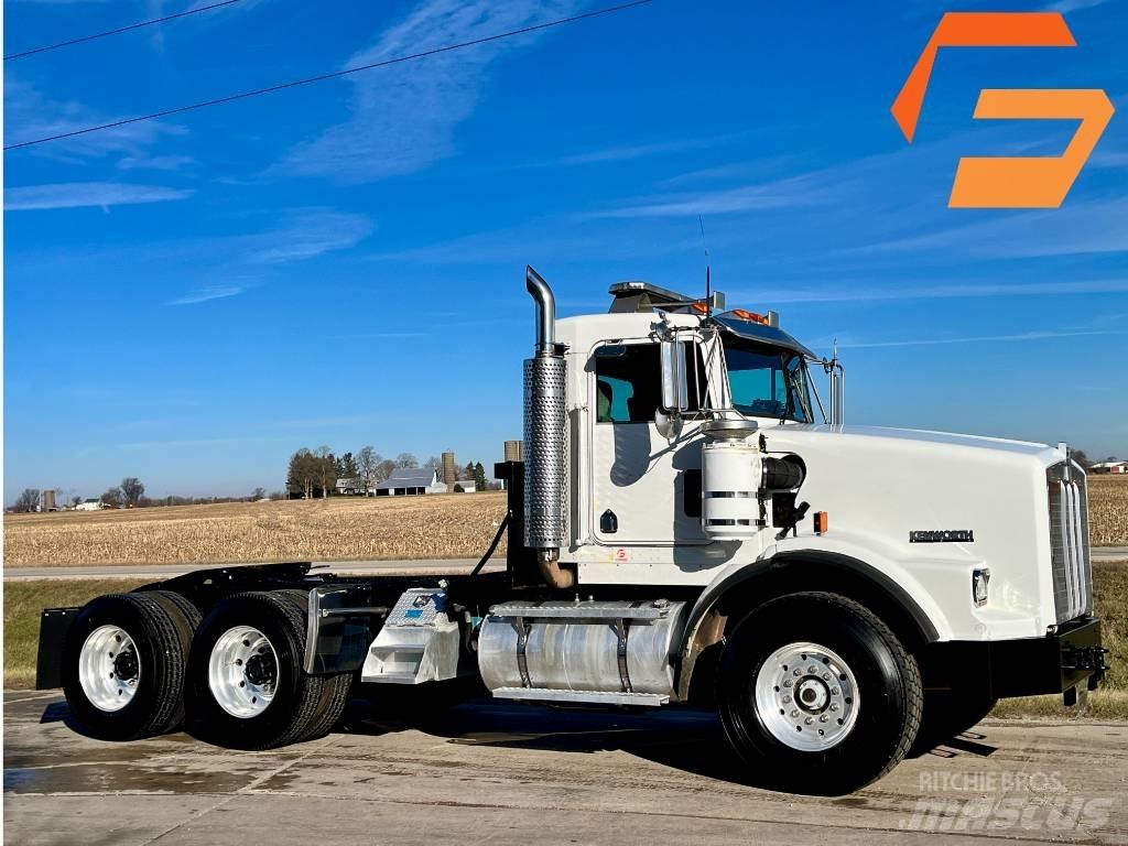 Kenworth T 800 Conventional Trucks / Tractor Trucks