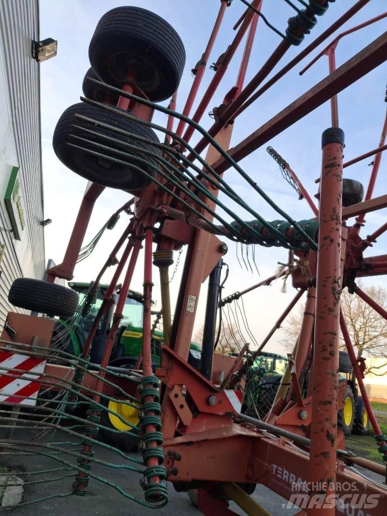 Kverneland 9070 C Swathers \ Windrowers