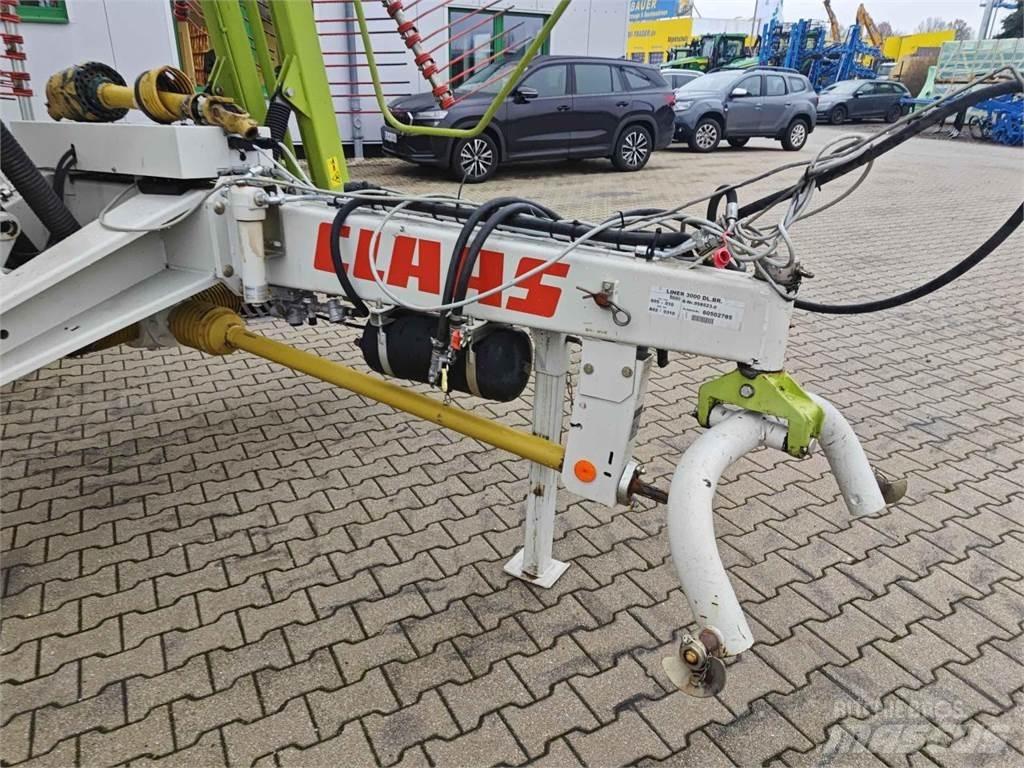 CLAAS Liner 3000 Swathers \ Windrowers