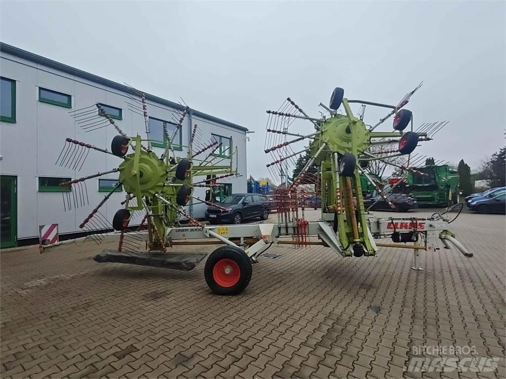 CLAAS Liner 3000 Swathers \ Windrowers