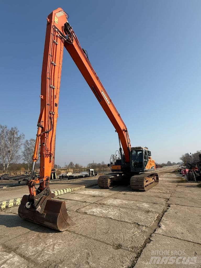 Doosan DX 300 LC-5 Long / High Reach excavators