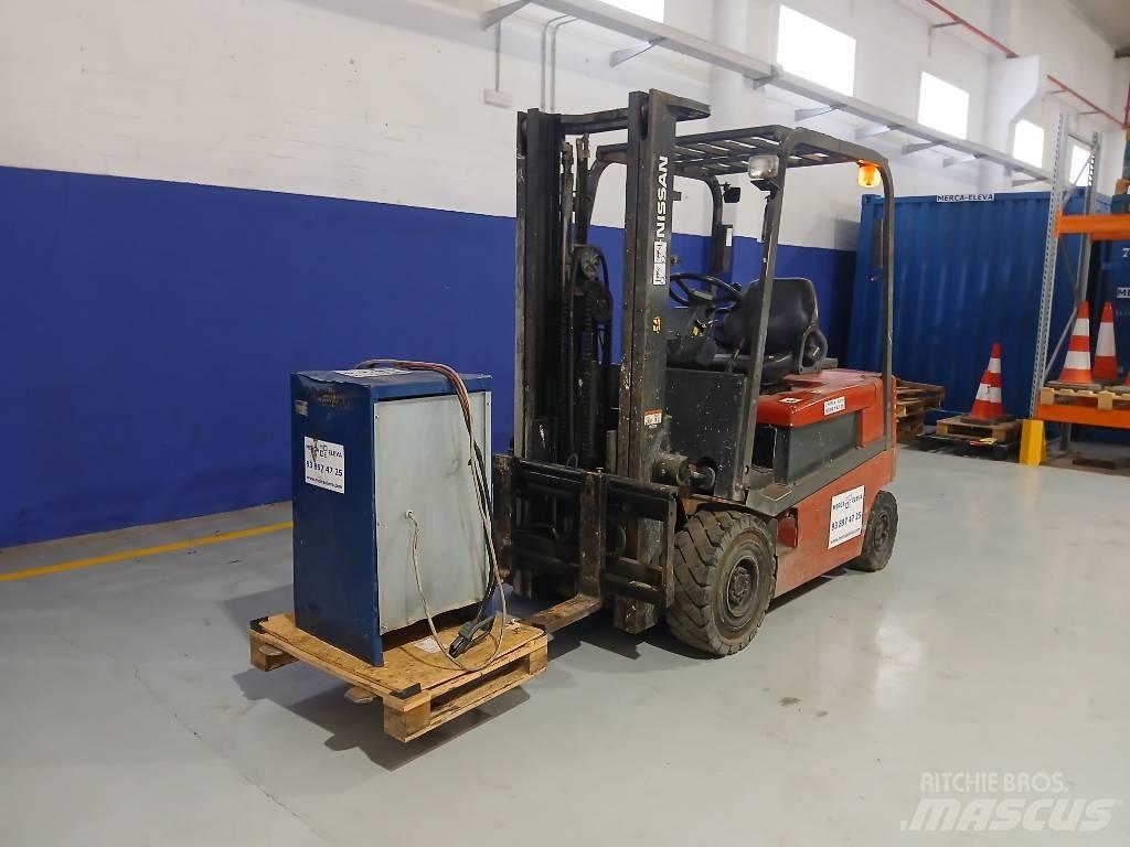 Nissan Q02 L 20 CU Electric Forklifts