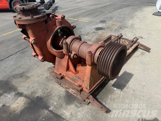 Warman dredge pump. Dredgers