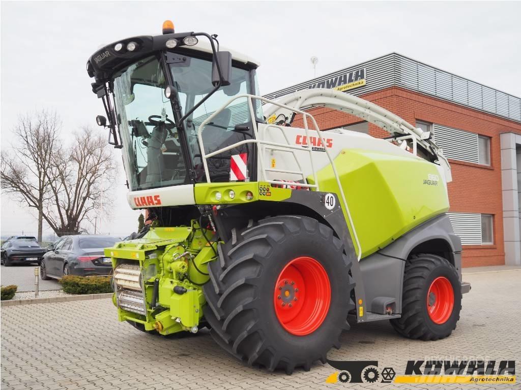 CLAAS Jaguar 860 4WD Foragers