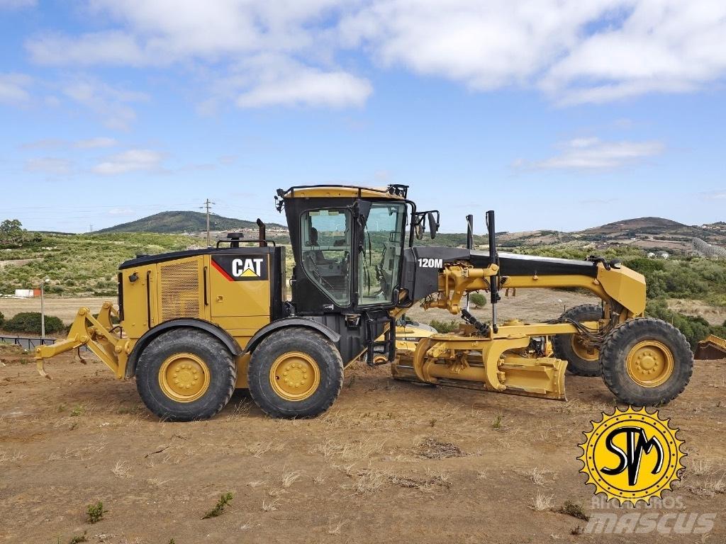 CAT 120 M Motor Graders