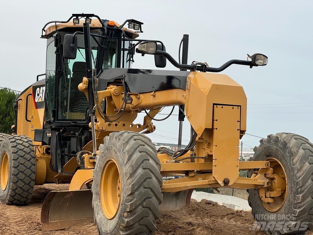 CAT 120 M Motor Graders