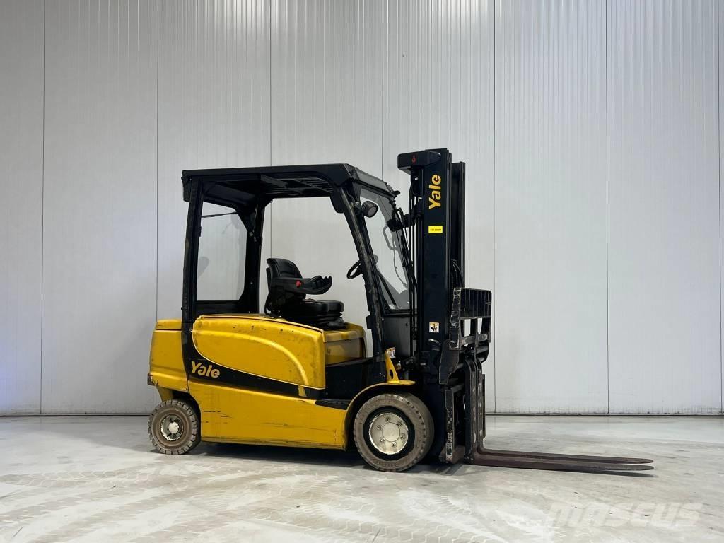 Yale ERP35VL Electric Forklifts