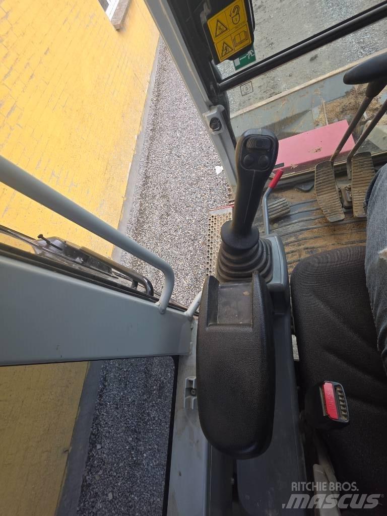 Takeuchi TB 290 Mini excavators  7t - 12t
