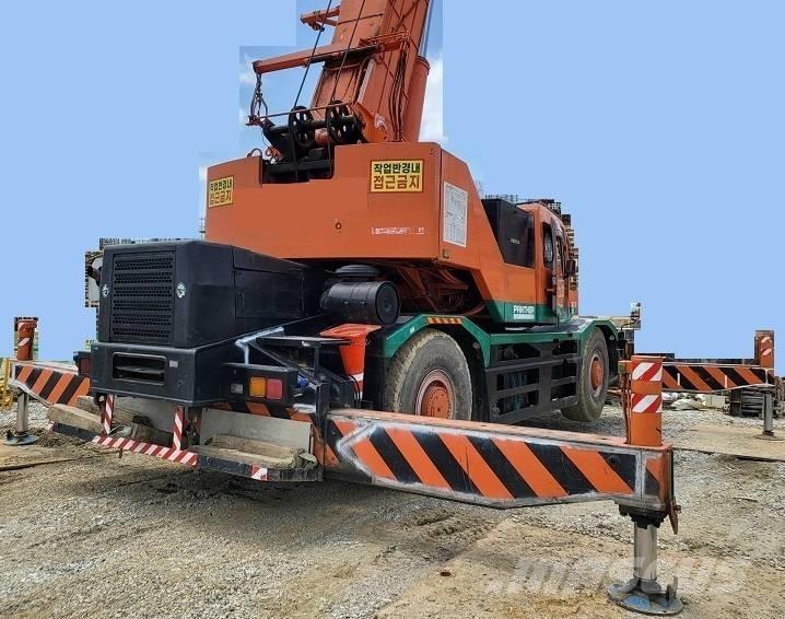 Kobelco RK 500 Rough Terrain Cranes