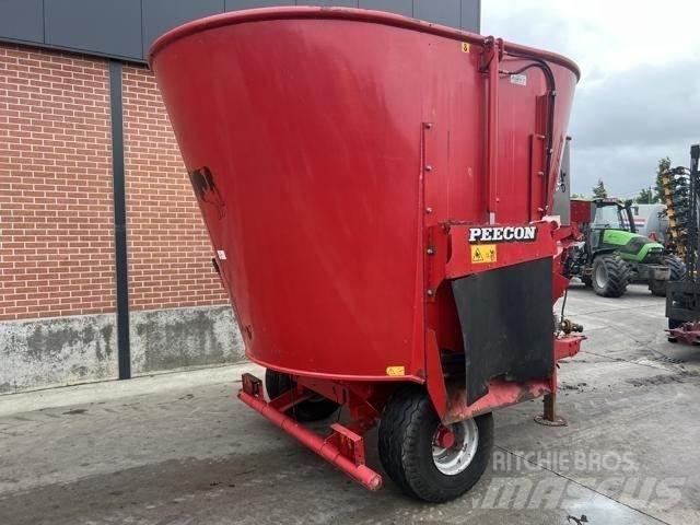 Peecon VME 120 Mixer feeders