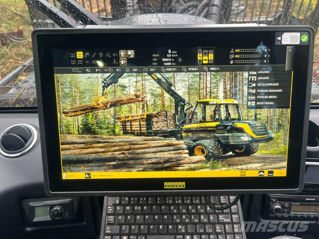 Ponsse Buffalo 8W Forwarders