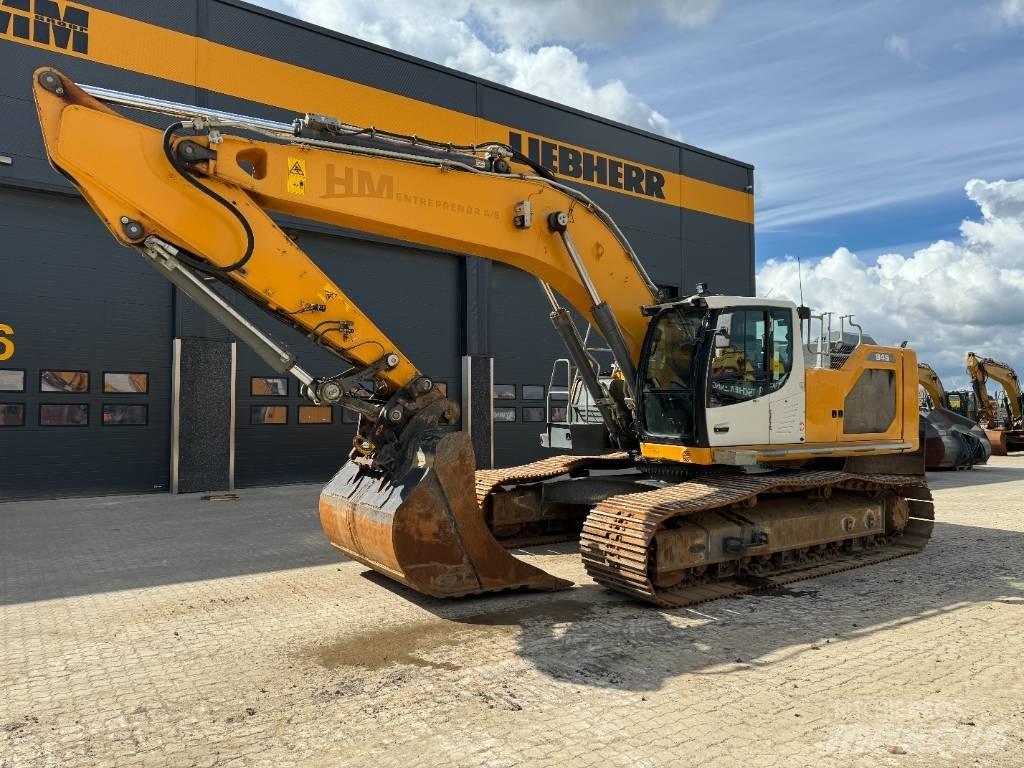 Liebherr R945 Crawler Excavators