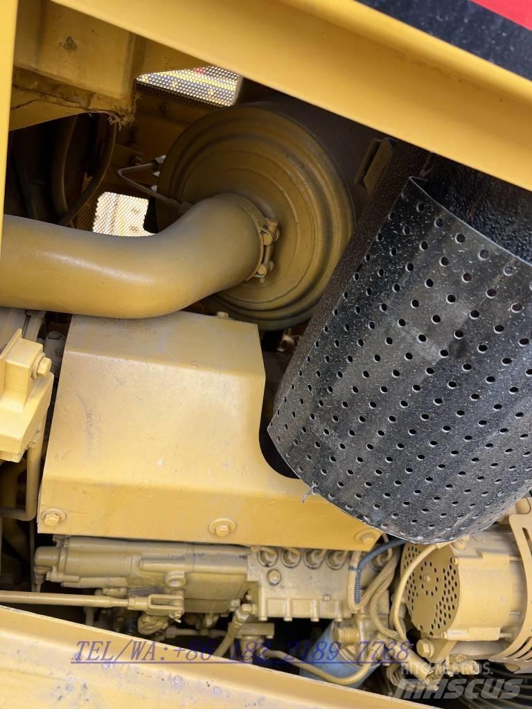 CAT D6H Motor Graders