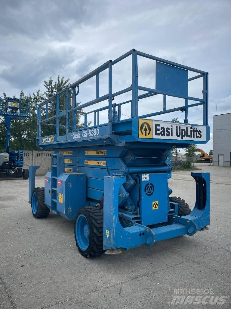 Genie GS 5390 RT Scissor Lifts