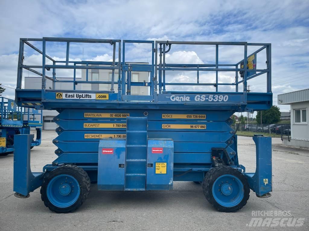 Genie GS 5390 RT Scissor Lifts