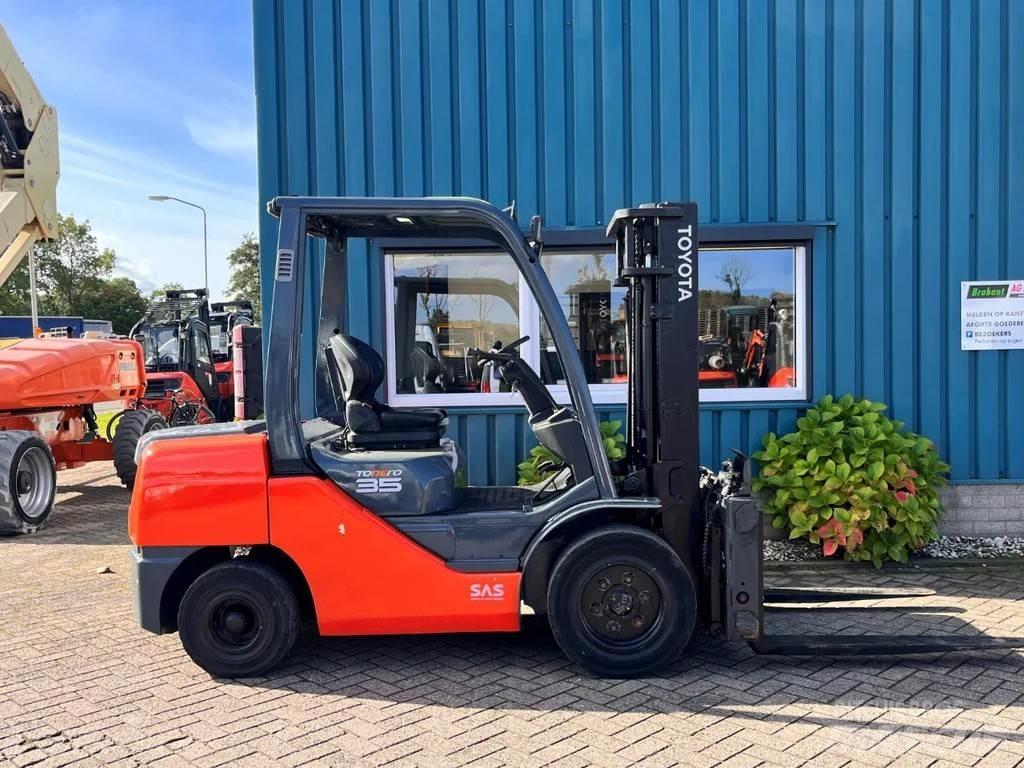 Toyota 52-8FDJF35 Diesel Forklifts
