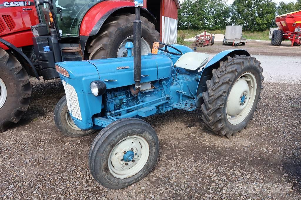 Fordson Super Dexta Tractors