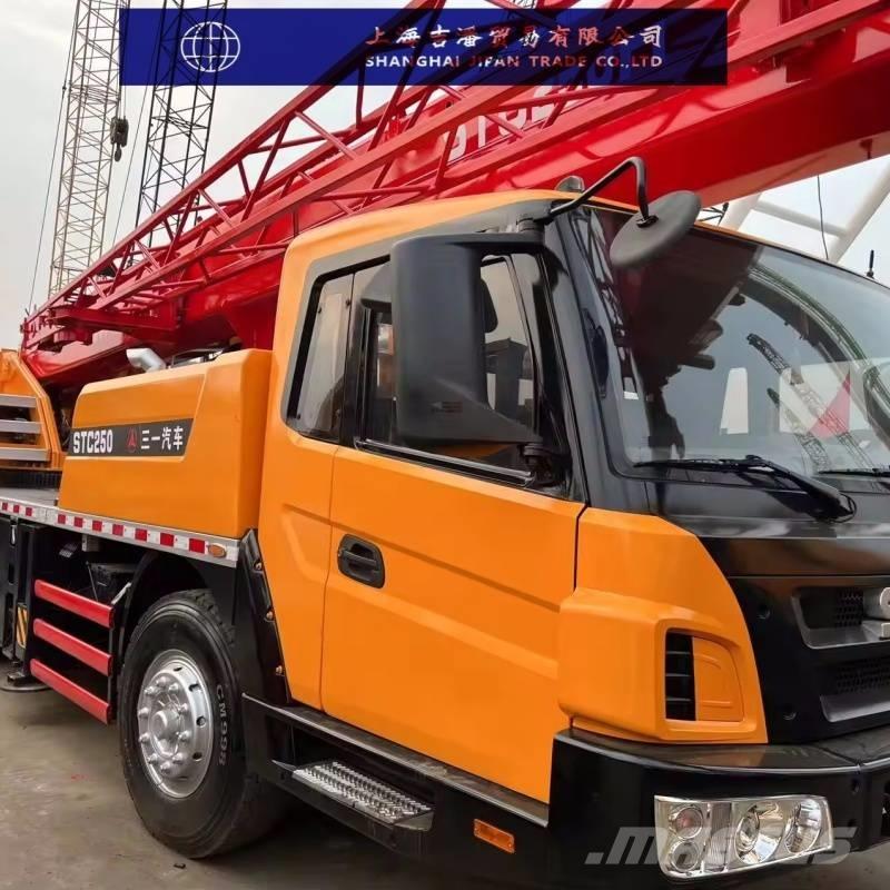 Sany STC 250 Mobile and all terrain cranes