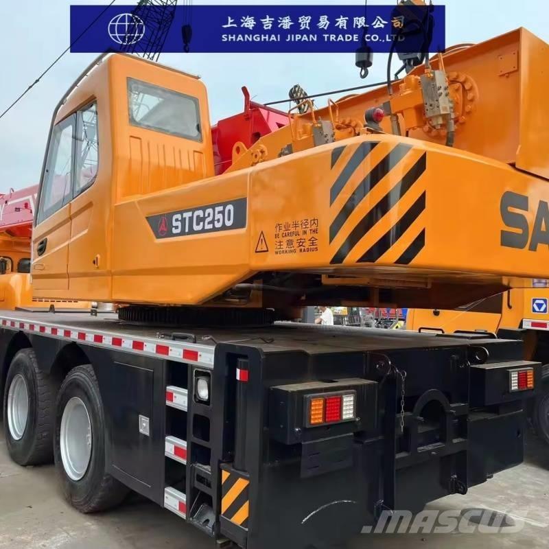 Sany STC 250 Mobile and all terrain cranes