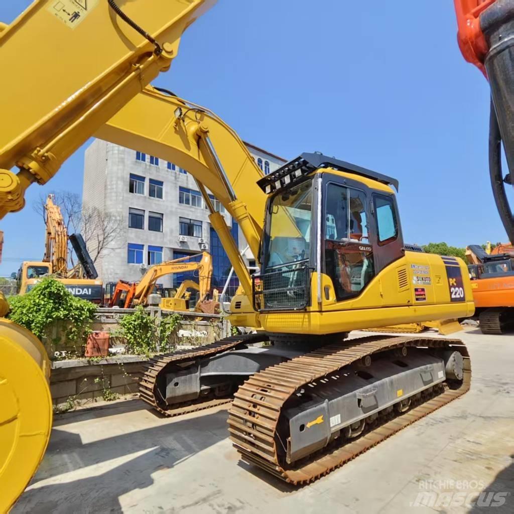 Komatsu PC 220-7 Crawler Excavators