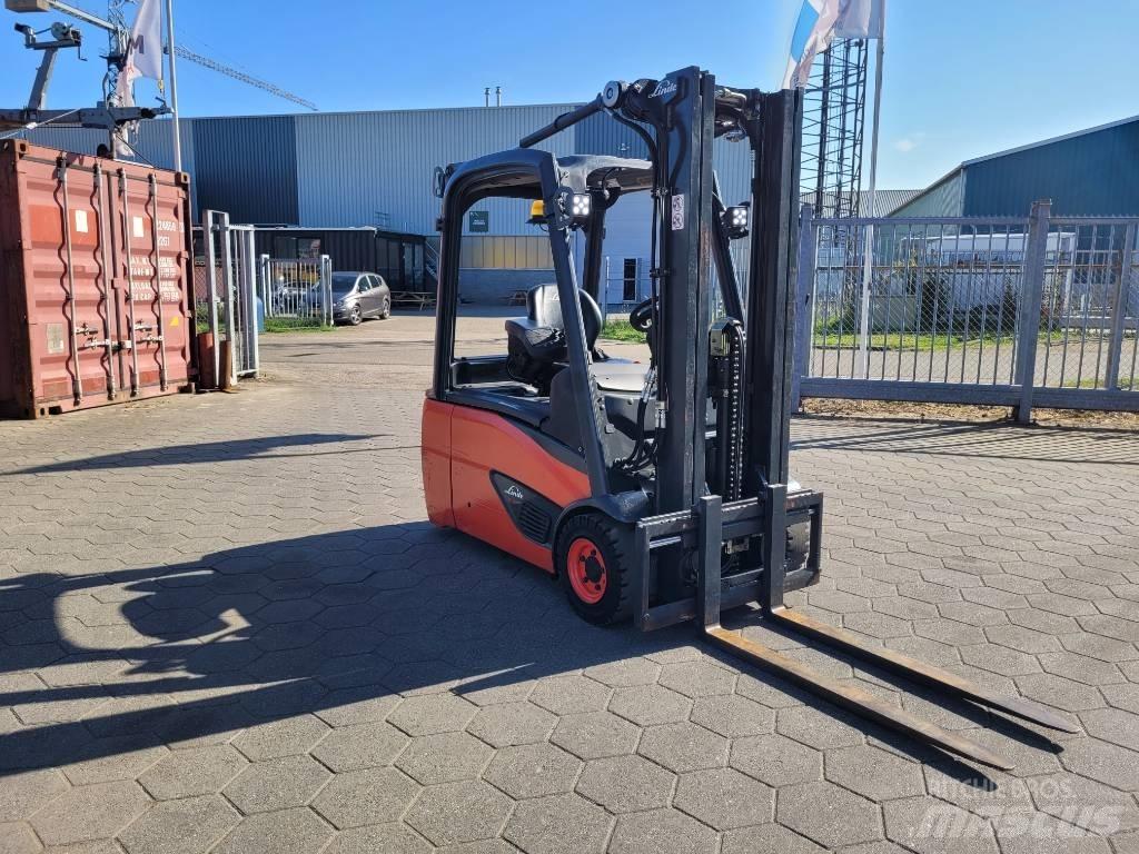Linde E16-02 Electric Forklifts