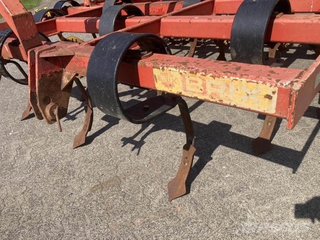 Brix GRUBBER Cultivators
