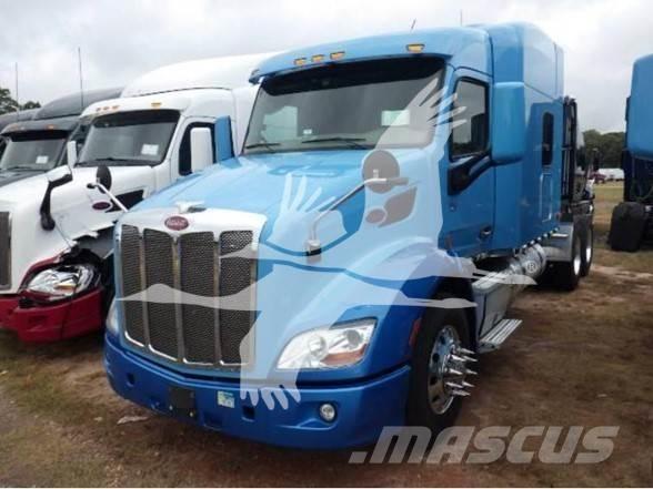 Peterbilt 579 Conventional Trucks / Tractor Trucks