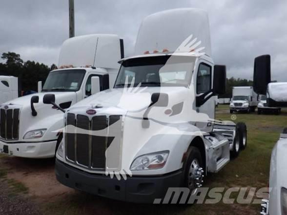 Peterbilt 579 Conventional Trucks / Tractor Trucks