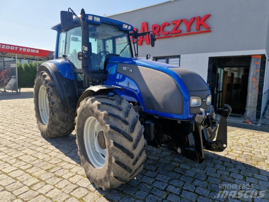 Valtra T 140 Tractors