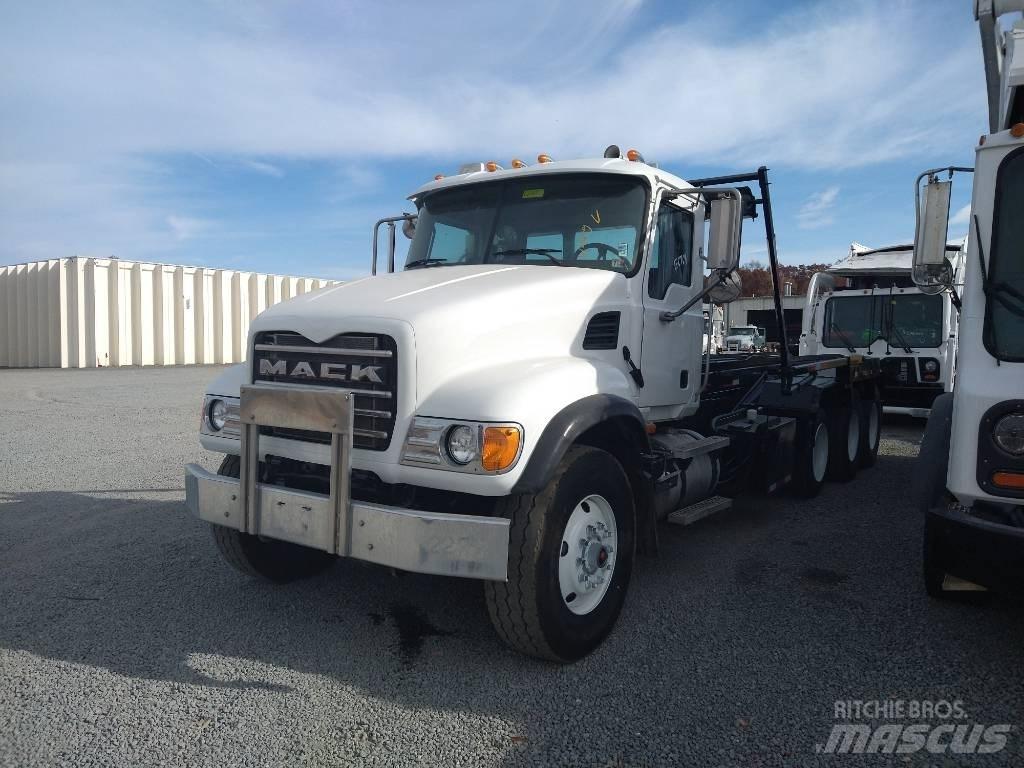 Mack Granite Garbage Trucks / Recycling Trucks