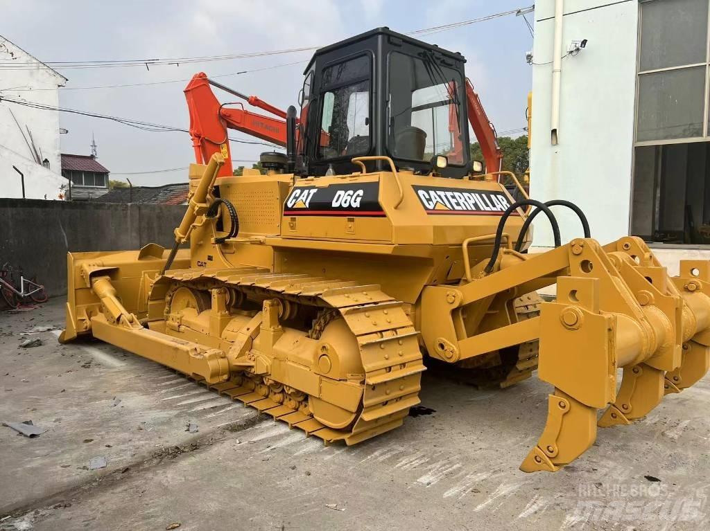 CAT D8 Motor Graders