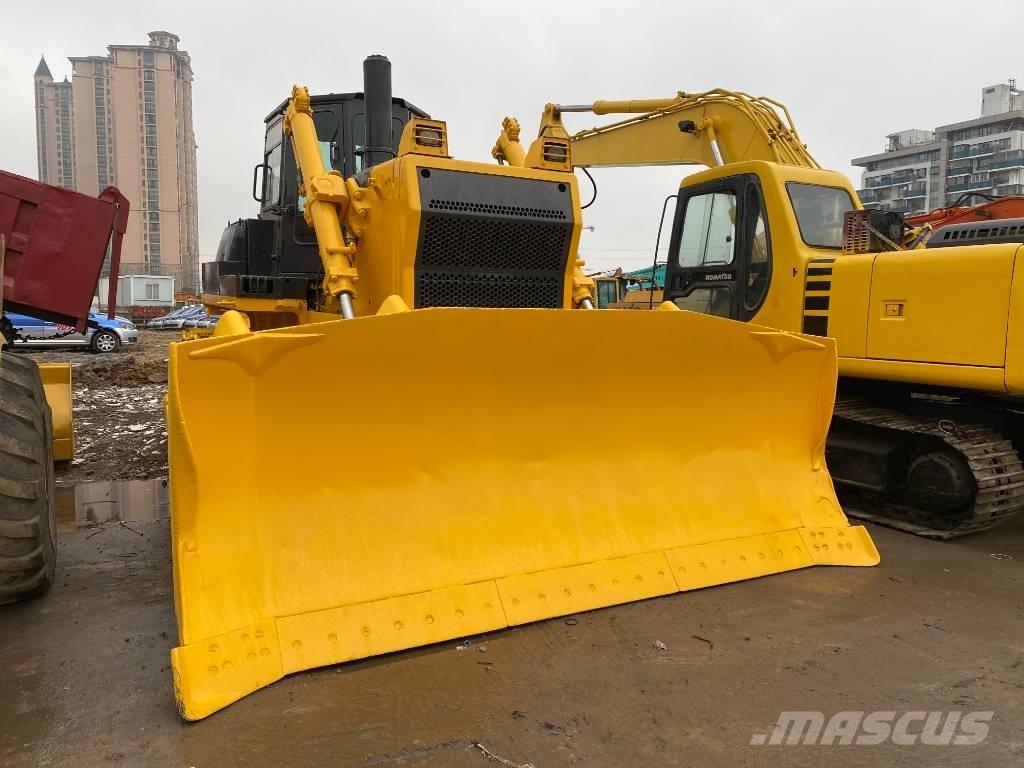 Shantui SD 32 Crawler dozers