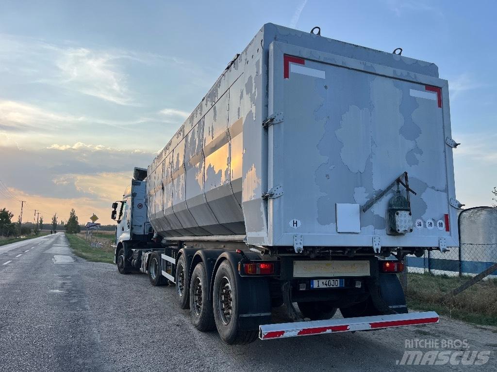 Kempf 45m3 Grain / Hopper / Tipper Trailers