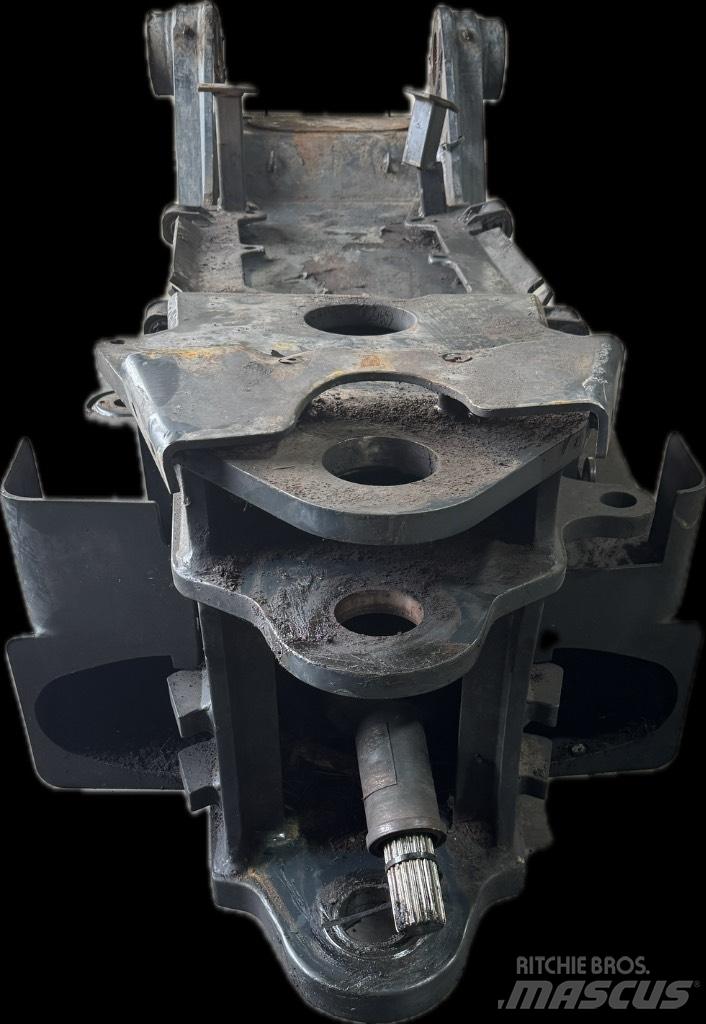Ponsse Ergo 8W Chassis and suspension