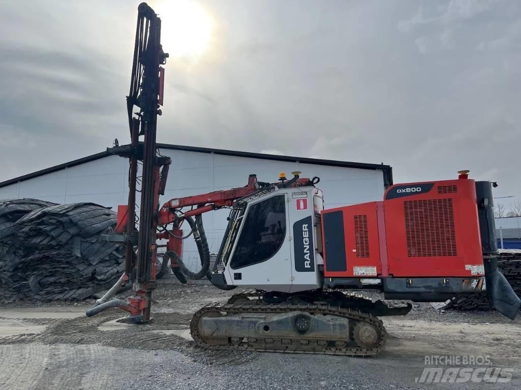 Sandvik DX800 Surface drill rigs