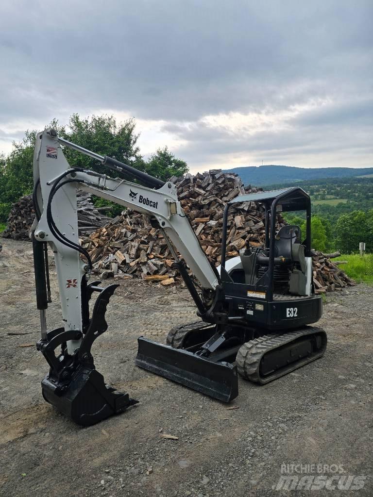 Bobcat E 32 Mini Excavators <7t (Mini Diggers)