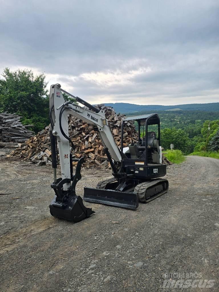 Bobcat E 32 Mini Excavators <7t (Mini Diggers)