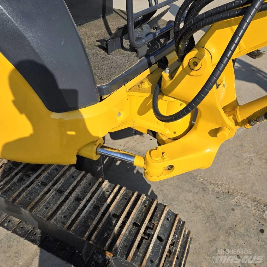 Komatsu PC 35 Mini Excavators <7t (Mini Diggers)