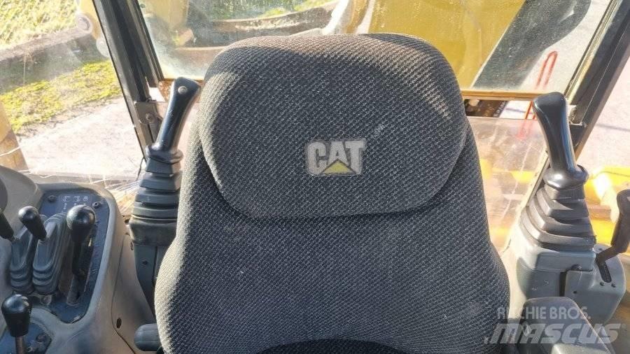 CAT 432 D 4x4 Backhoe Loaders
