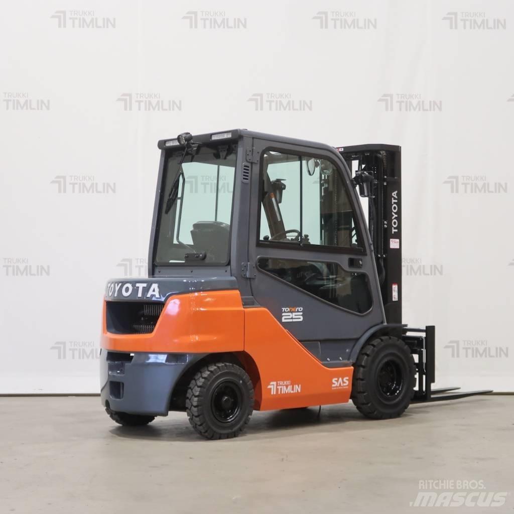 Toyota 52-8FDF25 Diesel Forklifts