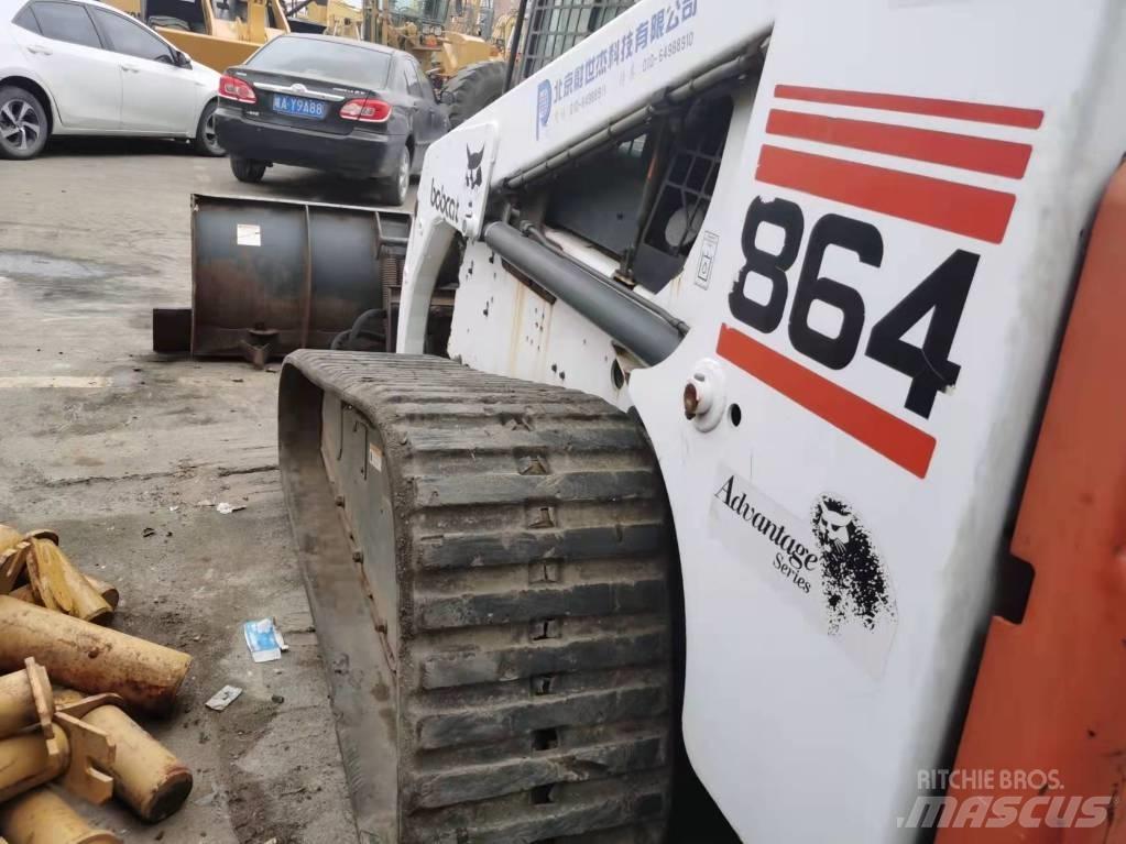 Bobcat S864 Skid Steer Loaders