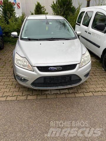 Ford Focus Turnier Automobiles / SUVS